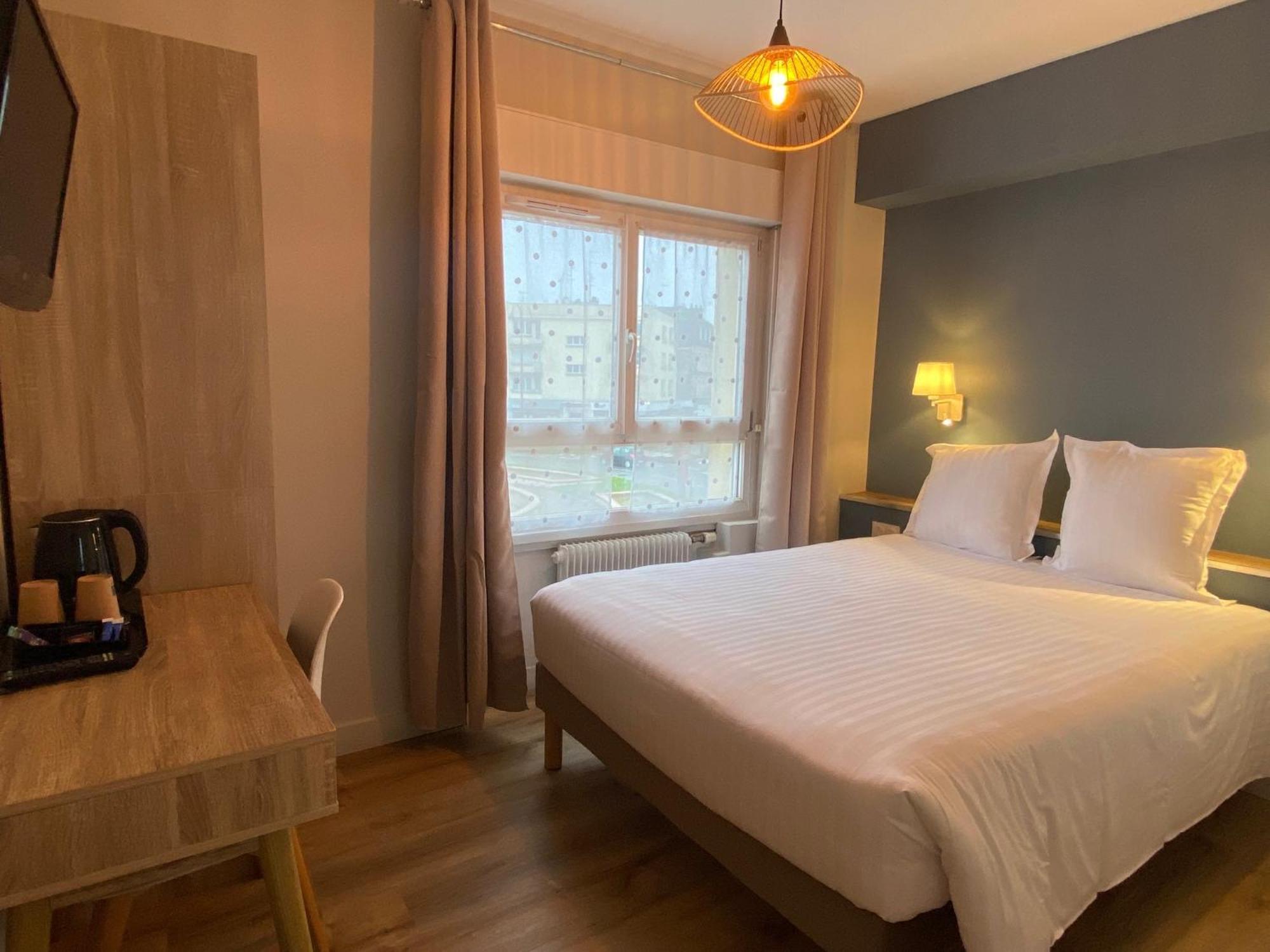 Hotel De Bretagne Fougeres Luaran gambar
