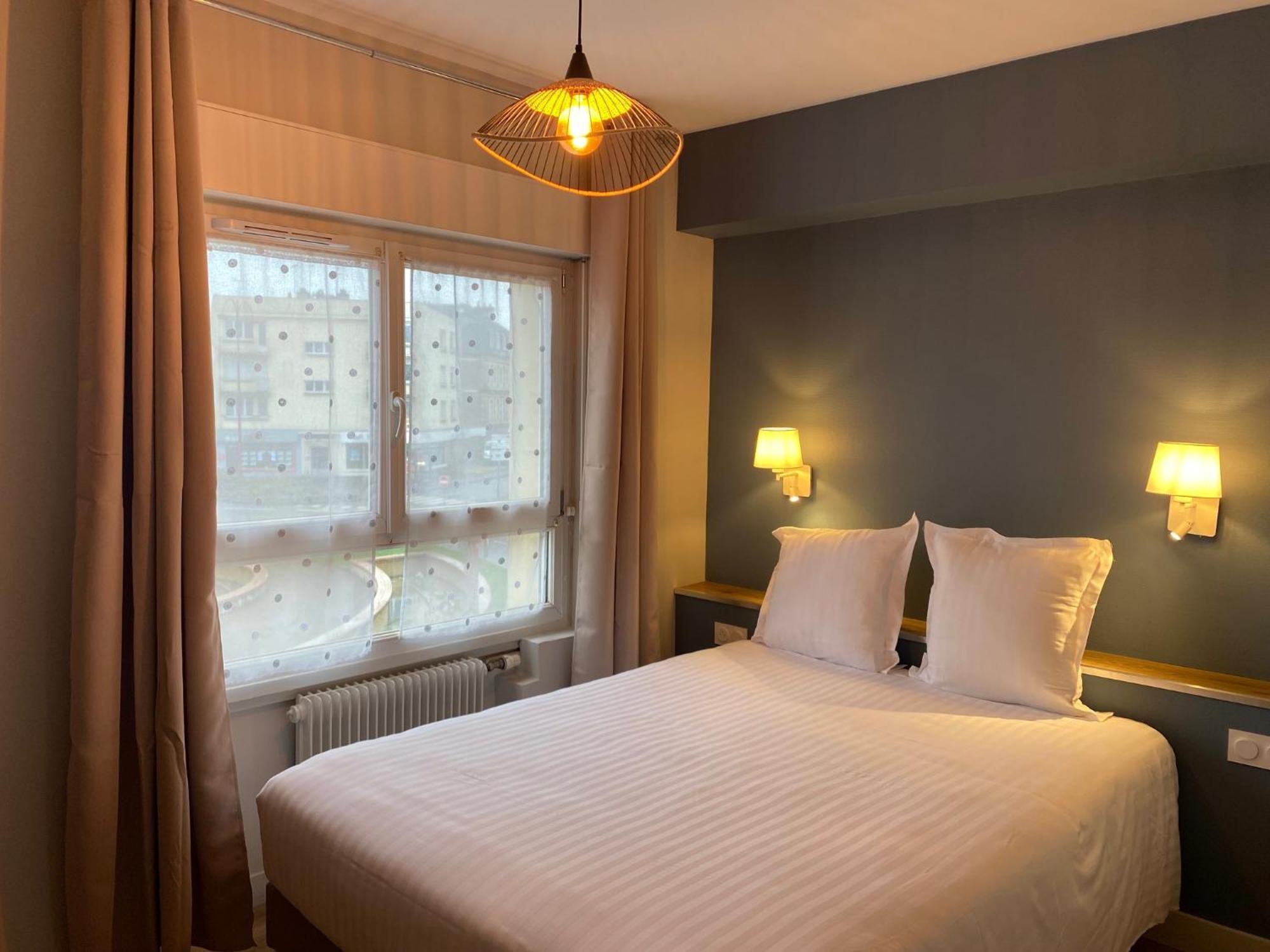 Hotel De Bretagne Fougeres Luaran gambar