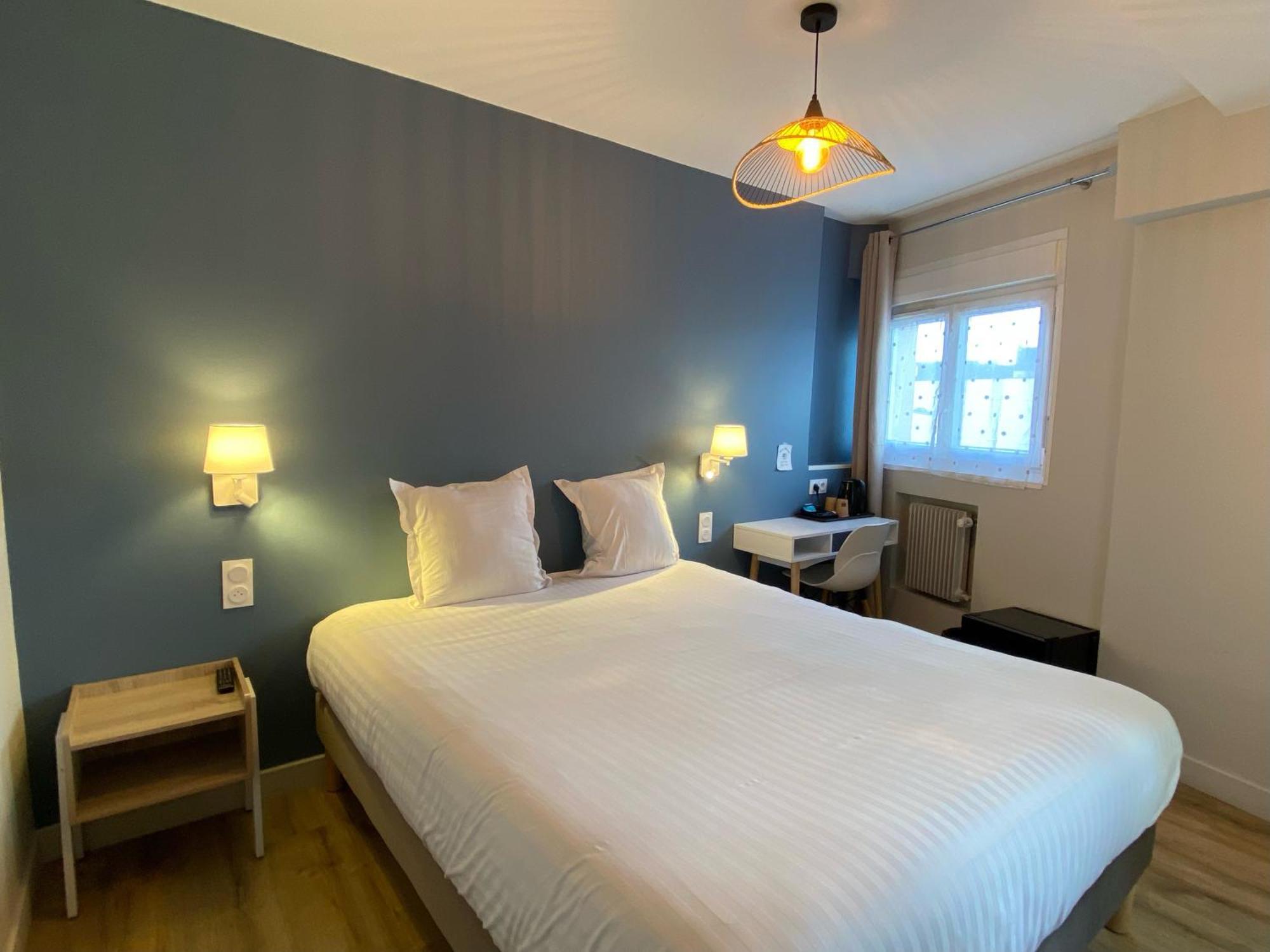 Hotel De Bretagne Fougeres Luaran gambar